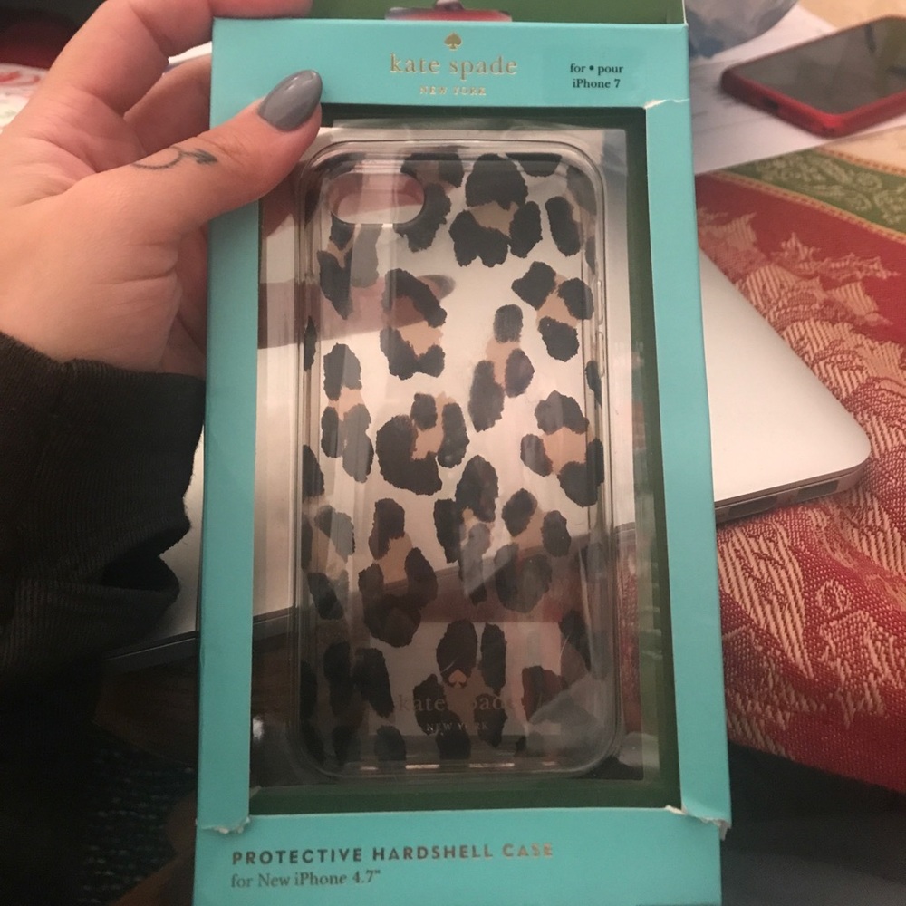 Kate spade iPhone 7, 6 case
